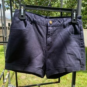navy blue shorts